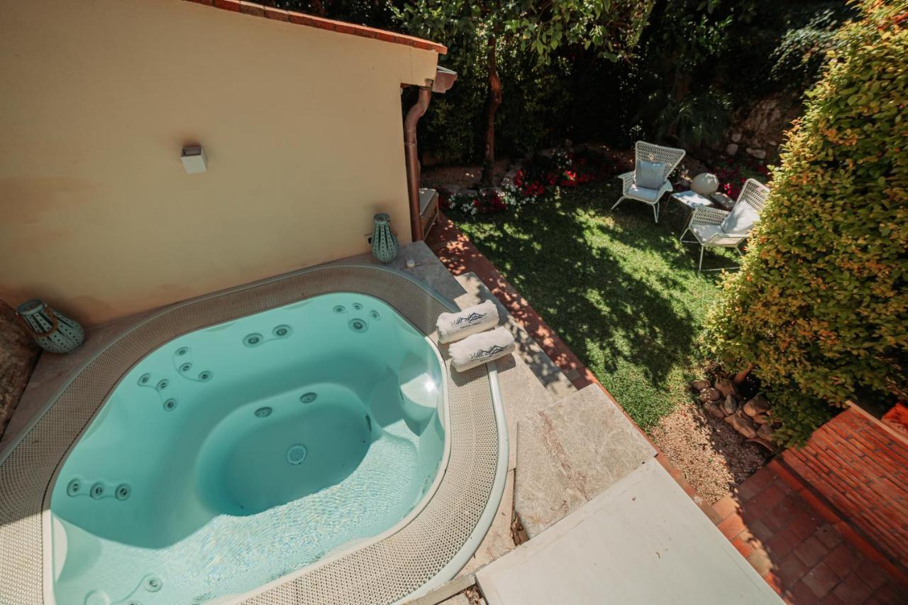 Private Villa At Villa Al Duomo Taormina Exterior foto