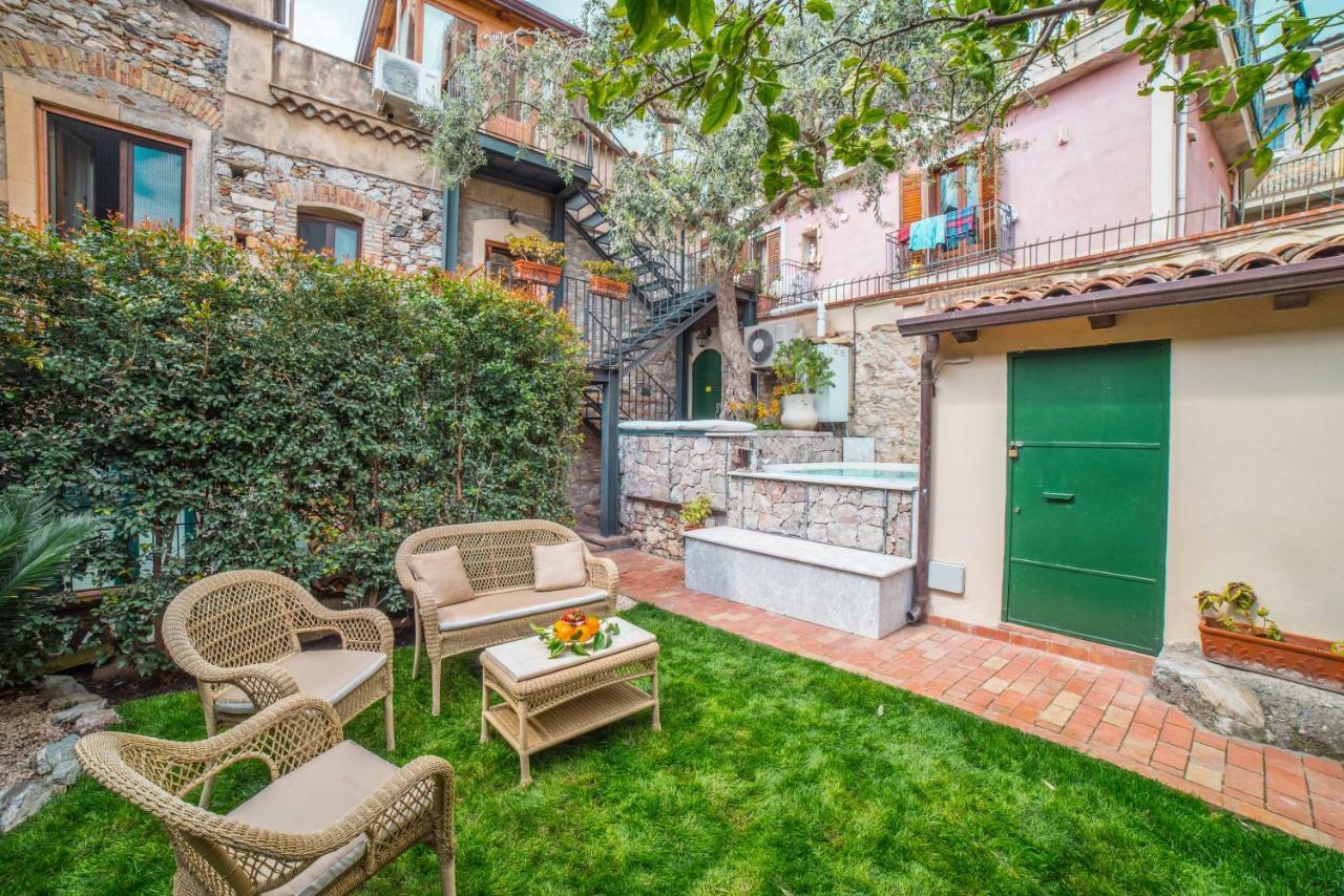 Private Villa At Villa Al Duomo Taormina Exterior foto
